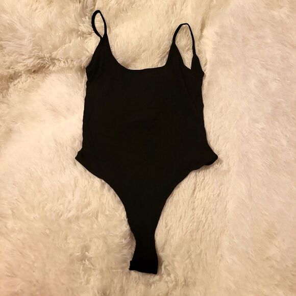 Tank top body suit, very stretchy, NWT, black size small, snaps at crotch - Picture 1 of 7